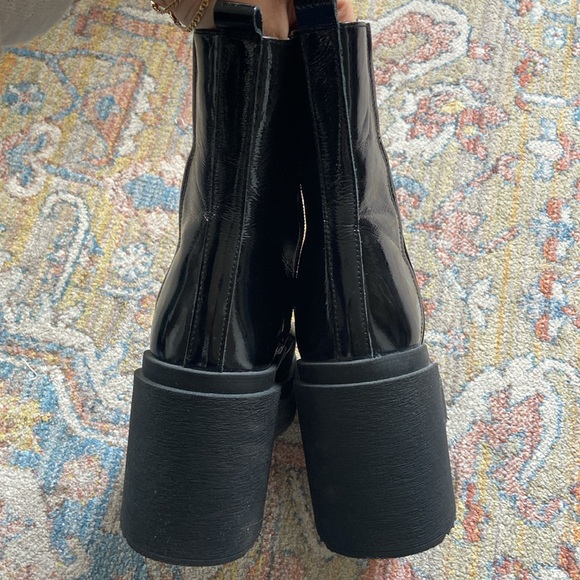 Steve Madden Sawyer Black Patent Leather Platform Ankle Boots size 6 - Picture 6 of 12
